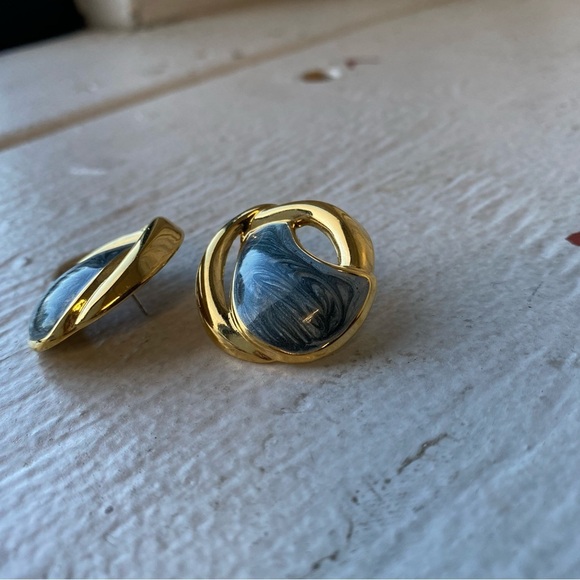 Vibrant gold and teal earrings - Picture 2 of 4